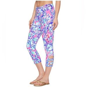 Lilly Pulitzer UPF 50 Weekender Cropped Cabana Cocktail